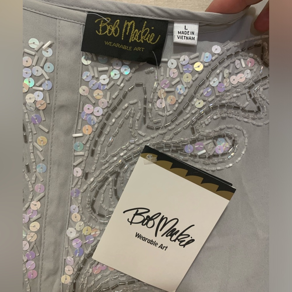 Bob Mackie Wearable Art Womens Sequined Top Size Large  NEW